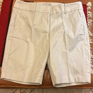 Ann Taylor Boardwalk Shorts, Size 6P, Tan, 98% Cotton, 2% Spandex, NWT